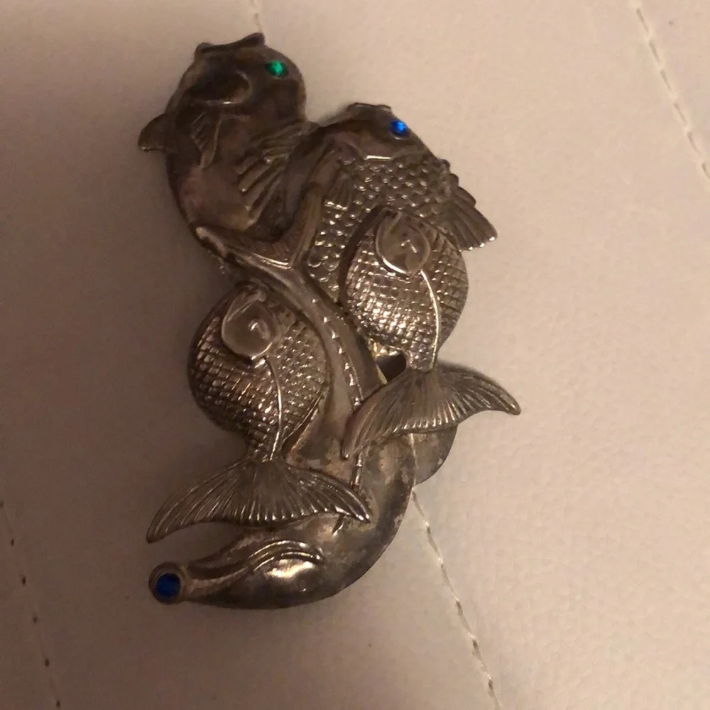Silver Fish hair clip